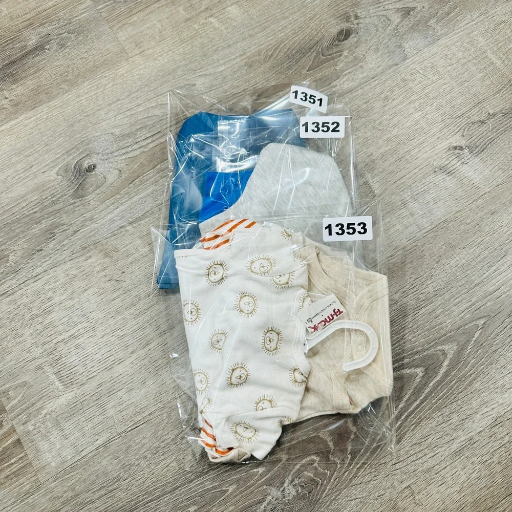 Rabbit + Bear Organic 3 Pack Bodysuits 0-3M Orange White Lion Wild One NWT